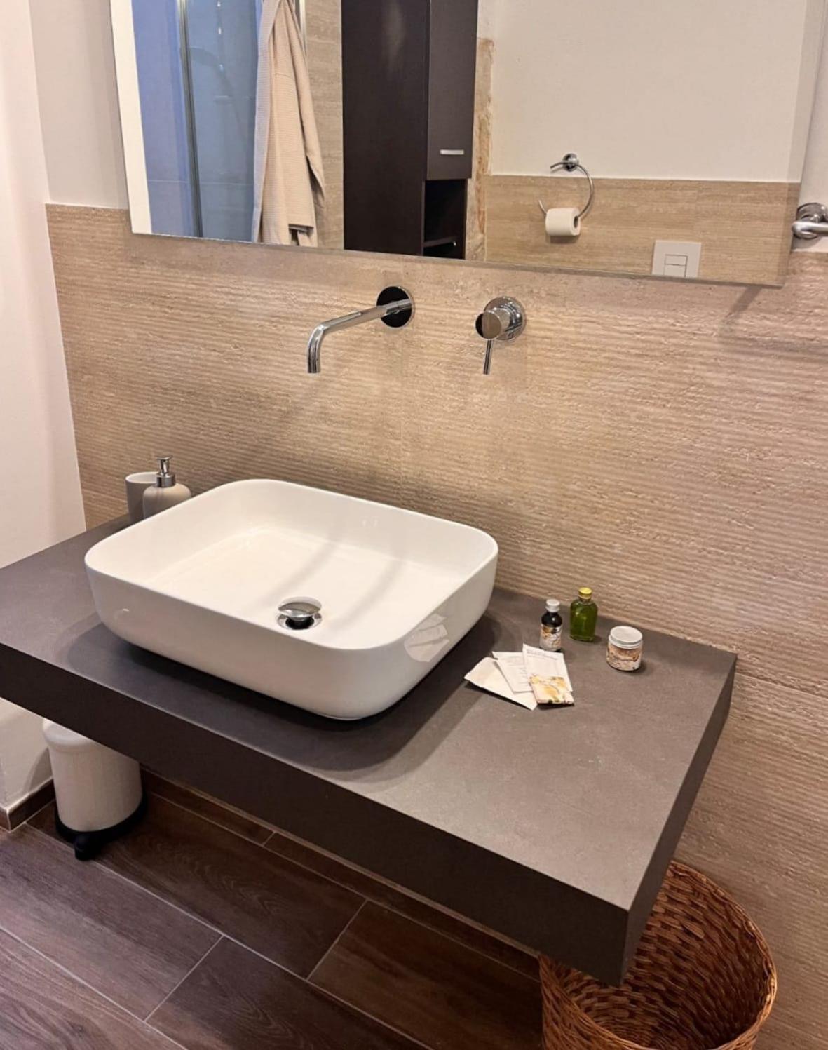 Vita Lenta Apulian Rooms Trani Εξωτερικό φωτογραφία