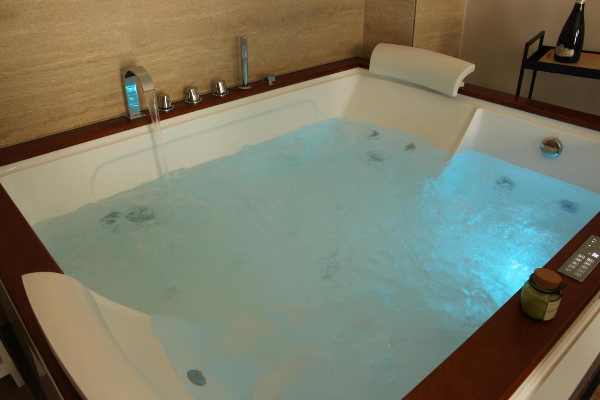 Vita Lenta Apulian Rooms Trani Εξωτερικό φωτογραφία